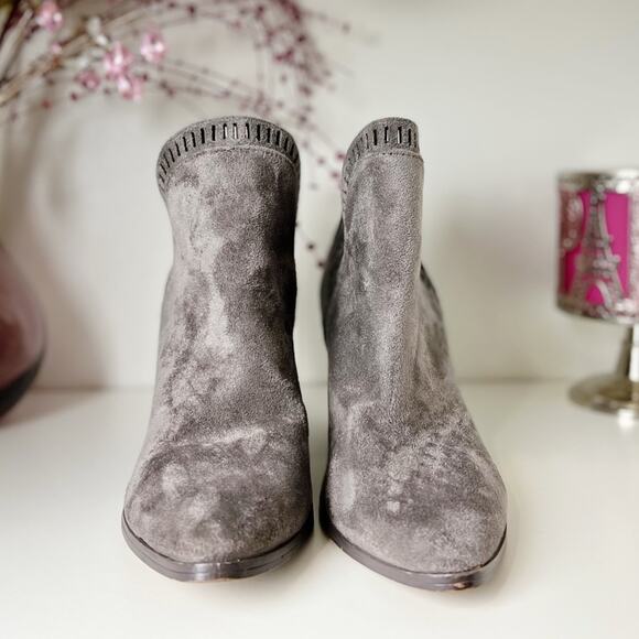 Charles by Charles David Nicola Western Booties Size 6 - Picture 5 of 13